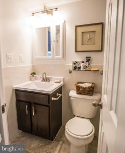 8130 Prescott Dr, Vienna, Вирджиния 22180, Соединенные Штаты