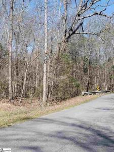 129  Sweeney, Simpsonville, דרום קרוליינה 29680, ארצות הברית של אמריקה 