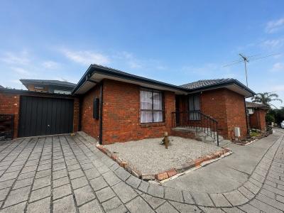 5/241- 243 Westall Road, Clayton South, VIC 3169, Australie