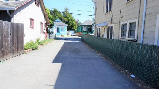 1424 C Street, Hayward, קליפורניה 94541, ארצות הברית של אמריקה