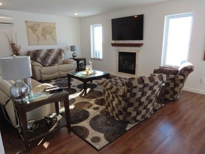 2500 S 32nd, Clear Lake, Iowa 50428, USA
