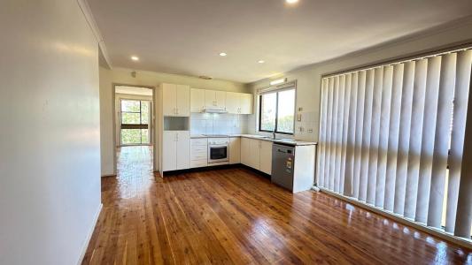 12 Cronulla Crescent, Woodbine, NSW 2560, أستراليا