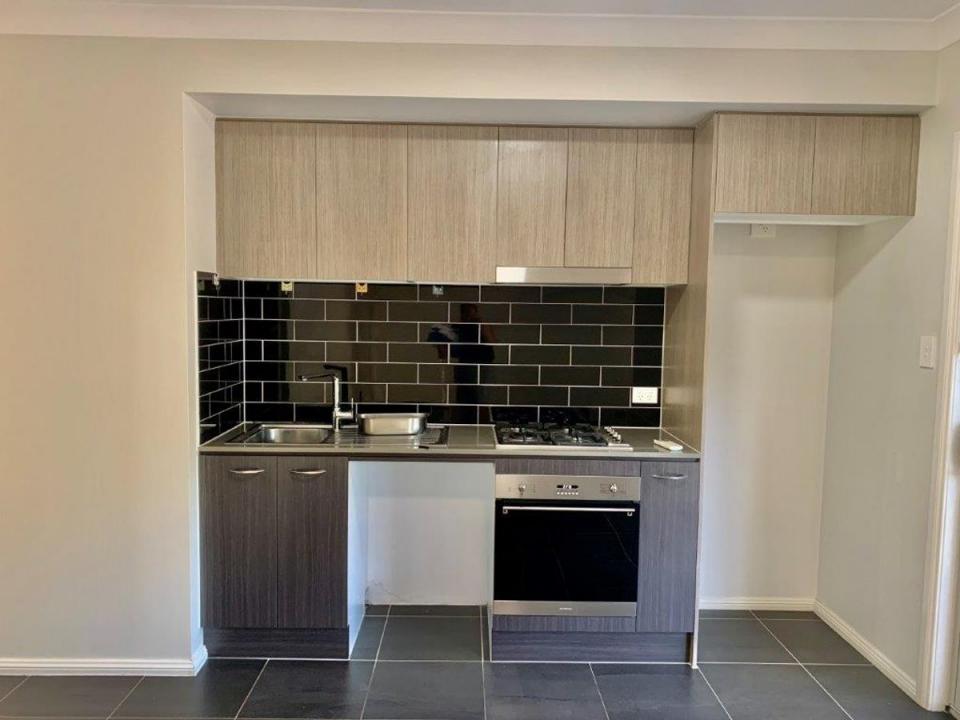 40A STEVENAGE ROAD, Canley Heights, NSW 2166, Australia