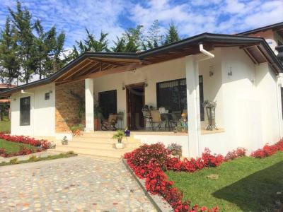 Guatape, Antioquia 00001, Colombia