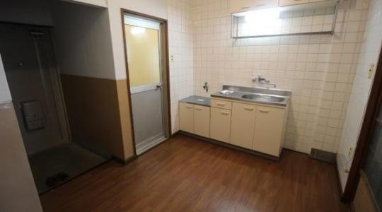 鳳中町9丁, 日高マンション, 堺市西区, أوساكا 593-8327, اليابان