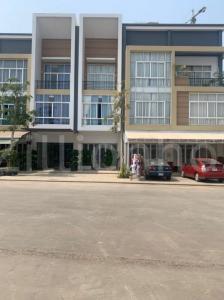 Nirouth, Chbar Ampov, Phnom Penh, Camboja