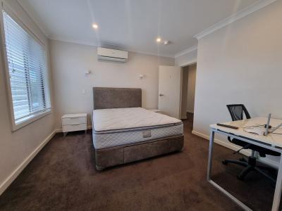 2/5 Florence Avenue, Clayton, VIC 3168, 澳洲