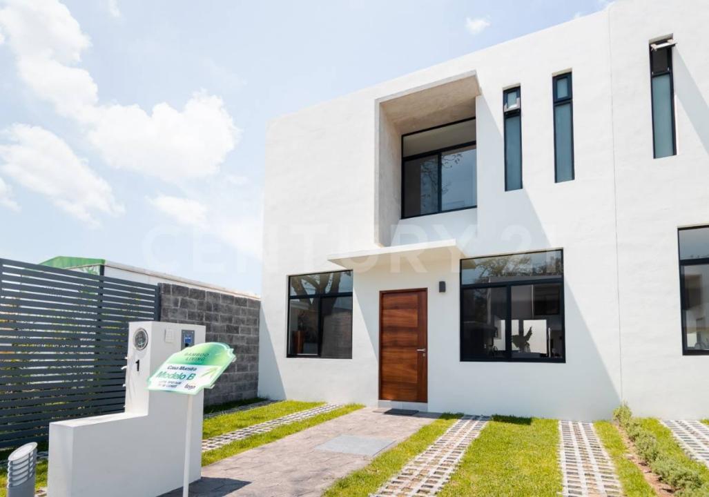 Single Family House For Sale, Calzada de la Armonía Bamboo Living