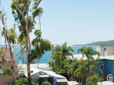 305/4-6 Bullecourt Street, Shoal Bay, NSW 2315, Australia