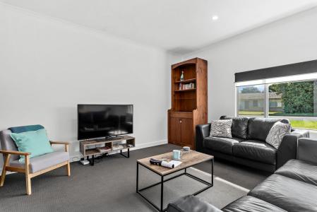 27 Coolangatta Drive, Aldinga Beach, SA 5173, Australia