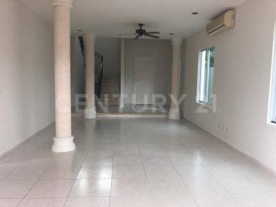 Residencial Playa Magna,, Solidaridad / Riviera Maya, Quintana Roo 77710, Messico