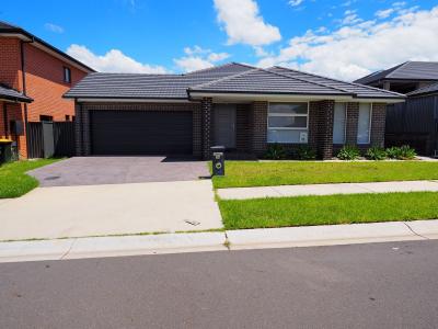 14 BASRA ROAD, Edmondson Park, NSW 2174, Australia