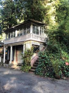 144 Wolverine Way, Scotts Valley, California 95066