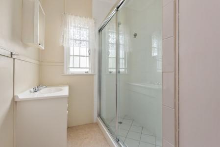33 Hardiman Street, Woody Point, QLD 4019, 澳大利亚