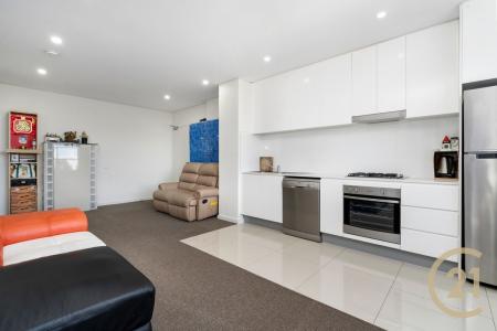 26/4-6 Browne Parade, Warwick Farm, NSW 2170, Australia