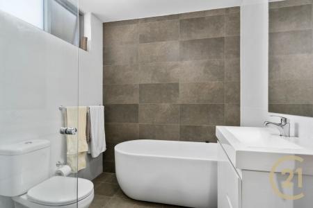26/4-6 Browne Parade, Warwick Farm, NSW 2170, Australia