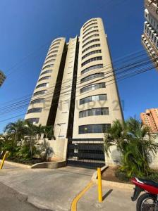 A. El Milagro. Con calle 75. Edificio Gremium. Apto 8A, Maracaibo, Zulia 4002, Venezuela