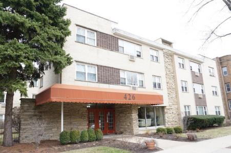 426 South Lombard Avenue , 307, Oak Park, Illinois 60302, USA