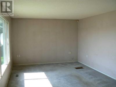 4612 58 AVENUE, High Prairie, אלברטה T0G 1E0, קנדה