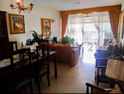 Colinas de Los Chaguaramos , Caracas, Distrito Capital 00001, Venezuela