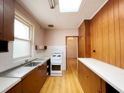 27 Beamish Street, Campsie, NSW 2194, Australie