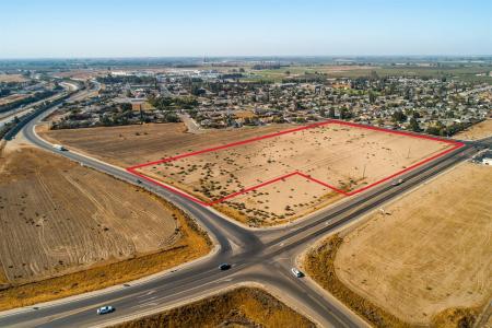 8 Hammatt Avenue, Livingston, California 95334, Estados Unidos