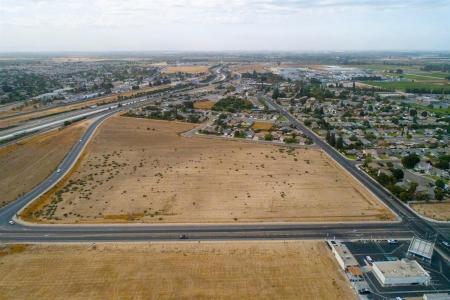 8 Hammatt Avenue, Livingston, California 95334, Estados Unidos