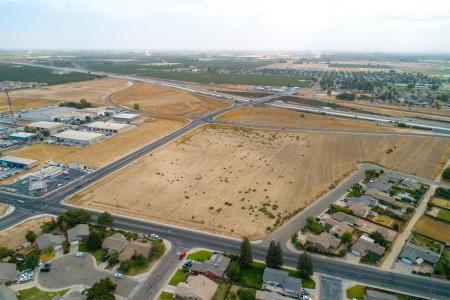 8 Hammatt Avenue, Livingston, California 95334, Estados Unidos