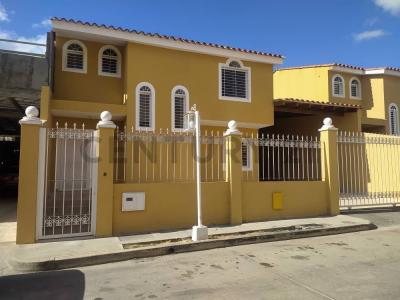 residencia Vista Linda cerca del banco venezuela S/N, Charallave, Miranda 00001, Venezuela