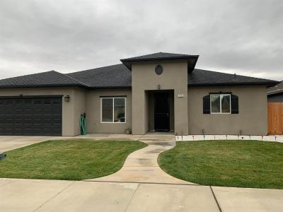 1335 S Birch Avenue, Reedley, California 93654, USA