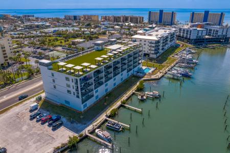 400 150th Ave # 302, Madeira Beach, Florida 33708