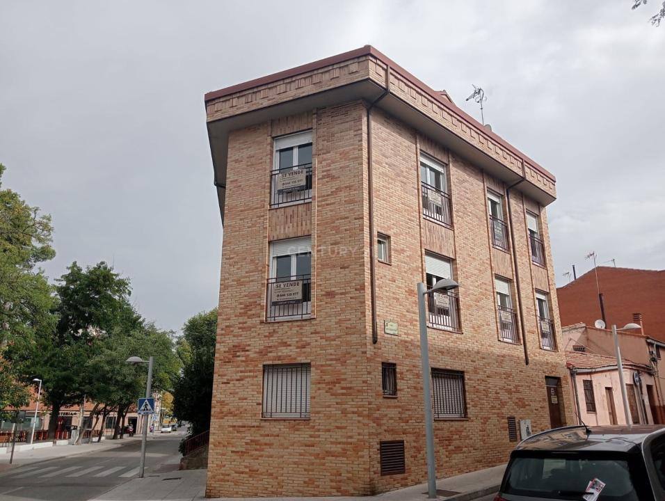 Condominium/CoOp For Sale, Pinto Madrid 28320 Spain
