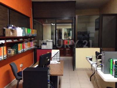 Quintin Arauz 215,, Villahermosa Centro, Табаско 86190, Мексика