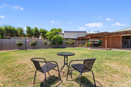 11 Atkinson Crescent, Aldinga Beach, SA 5173, Úc