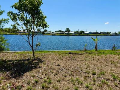 834 Ellicott Circle NW, Port Charlotte, פלורידה 33952, ארצות הברית של אמריקה 