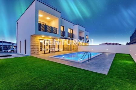 Vodice, Vodice, Šibensko-kninska Županija 22211, Croácia