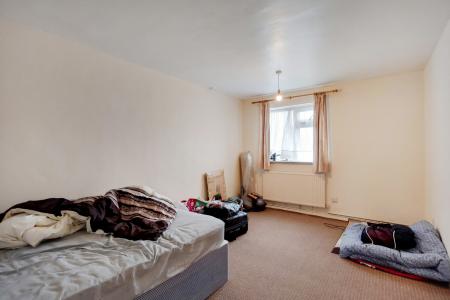 Bath Road, HOUNSLOW, United Kingdom