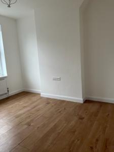 Oakfield Road, LONDON, United Kingdom