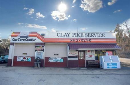 1410 Clay Pike, North Huntingdon, Pennsylvania 15642, USA