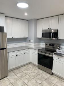 4 Weston Ave , 3, Braintree, マサチューセッツ 02184, アメリカ合衆国