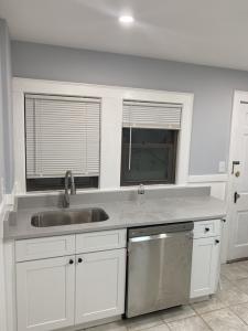 4 Weston Ave , 3, Braintree, Massachusetts 02184, USA