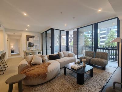 3 Bed Appleroth Street, Melrose Park, NSW 2114, Australia