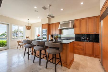 4703 Dolphin Cay Lane South, St. Petersburg, Florida 33711, Stati Uniti