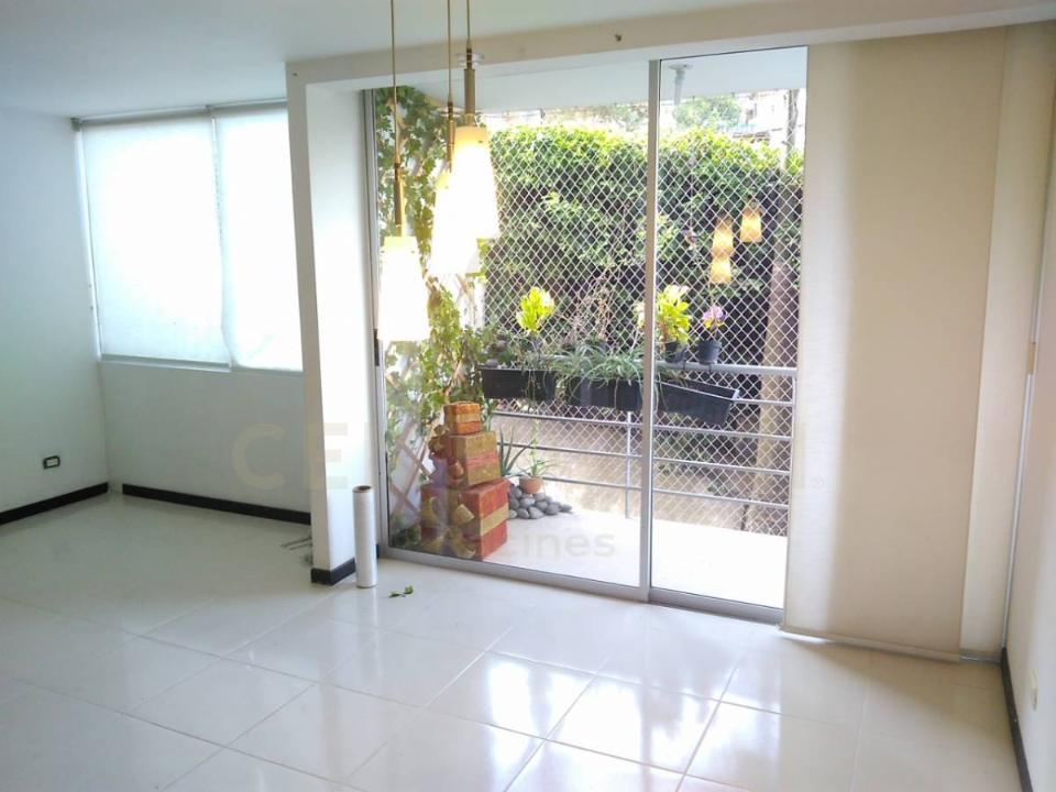 Condominium/CoOp For Sale, Cali Valle Del Cauca 760046 Colombia