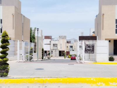CASA EN VENTA EN BOSQUES DE SANCTORUM CON EXCEDENTE DE TERRENO! AUTOPISTA A 1 KM! FINSA,, Cuautlancingo, Puebla 72730, Mexico