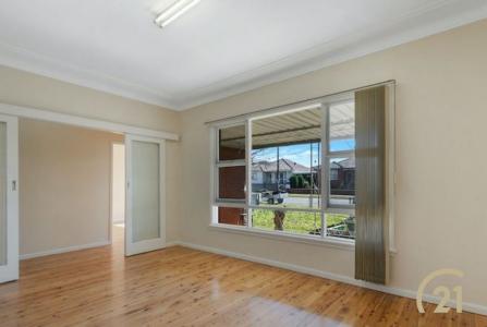 21 Stanbrook Street, Fairfield Heights, NSW 2165, 오스트레일리아