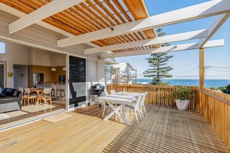 2 Jetty Road, Port Willunga, SA 5173, Australia