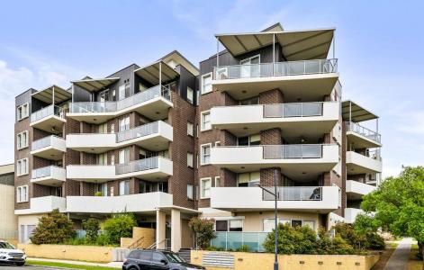 28/15-17 Parc Guell Drive, Campbelltown, NSW 2560, Australie