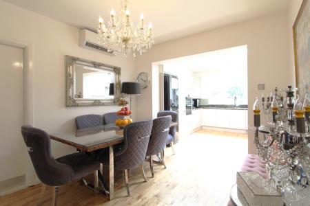 Gainsborough Road, New Malden, Великобритания