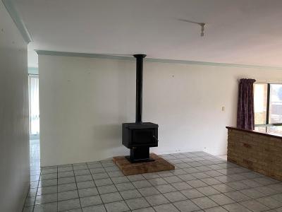 46 Pearce Road, Australind, WA 6233, Australia